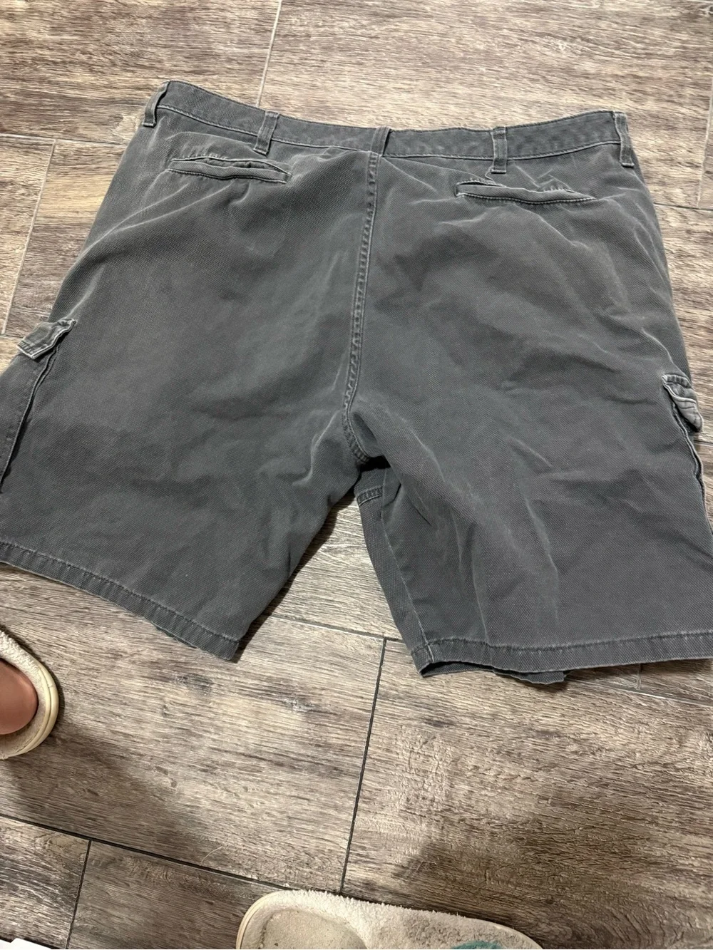 Wrangler Men's Cargo Shorts in Charcoal
